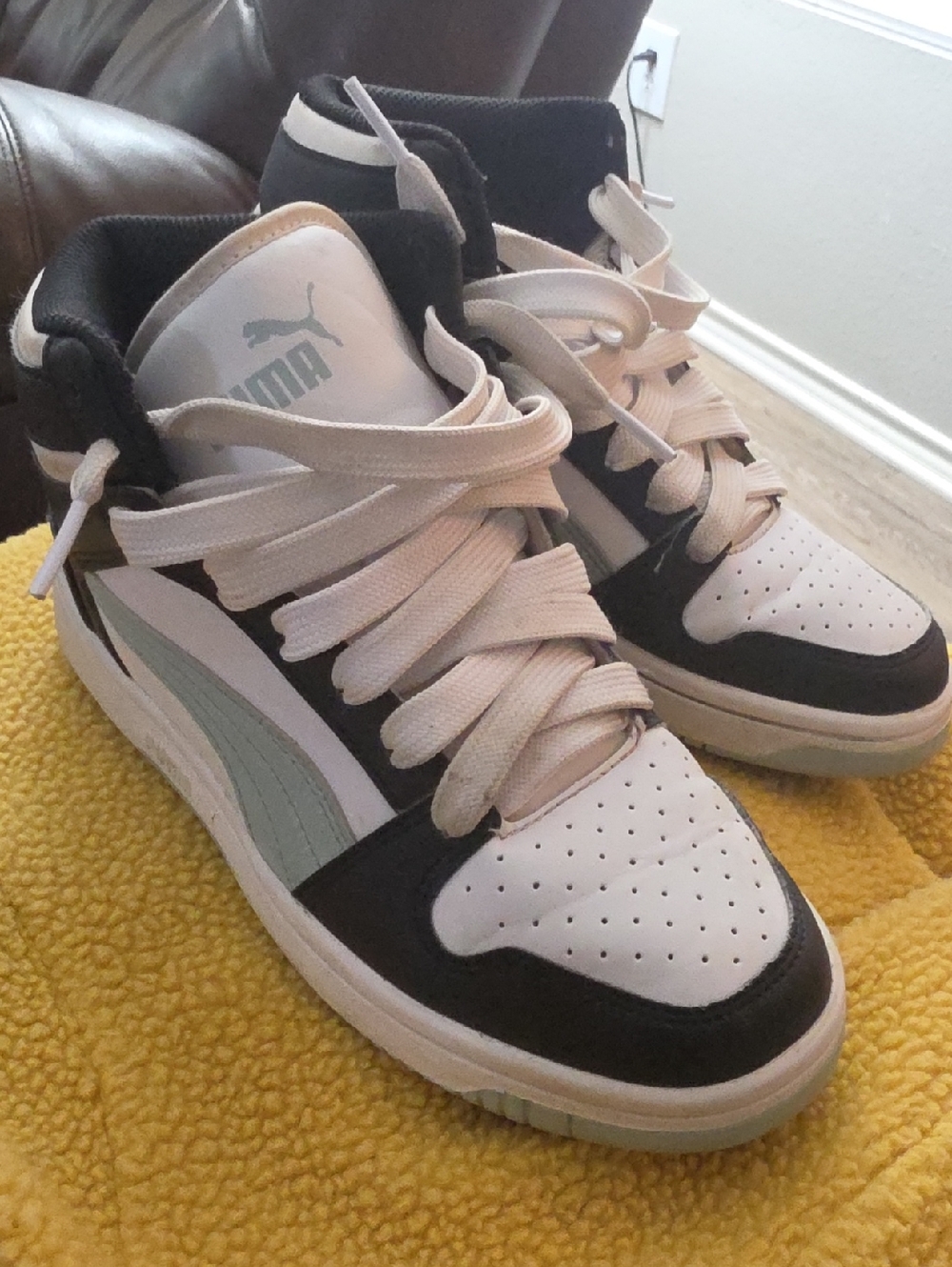 Puma High-Top Sneakers in Black, White & Light Green